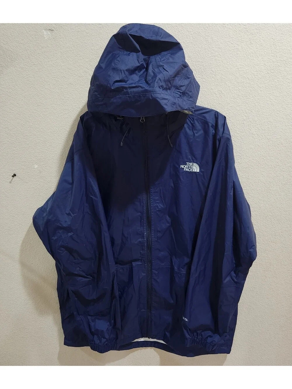 The North Face HyVent 2.5L Jacket Mens XL Navy Blue Hooded Rain Windbreaker Coat